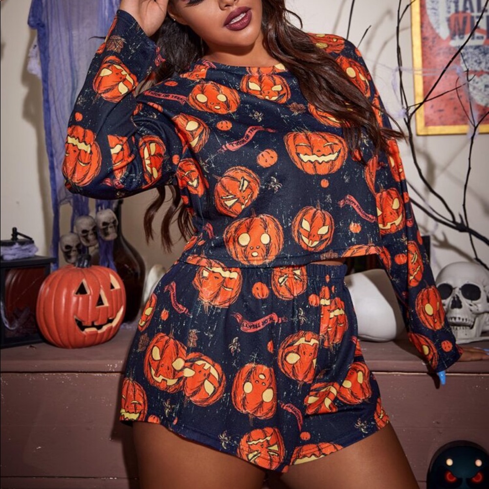 Plus Halloween Pumpkin Print Pajama Set